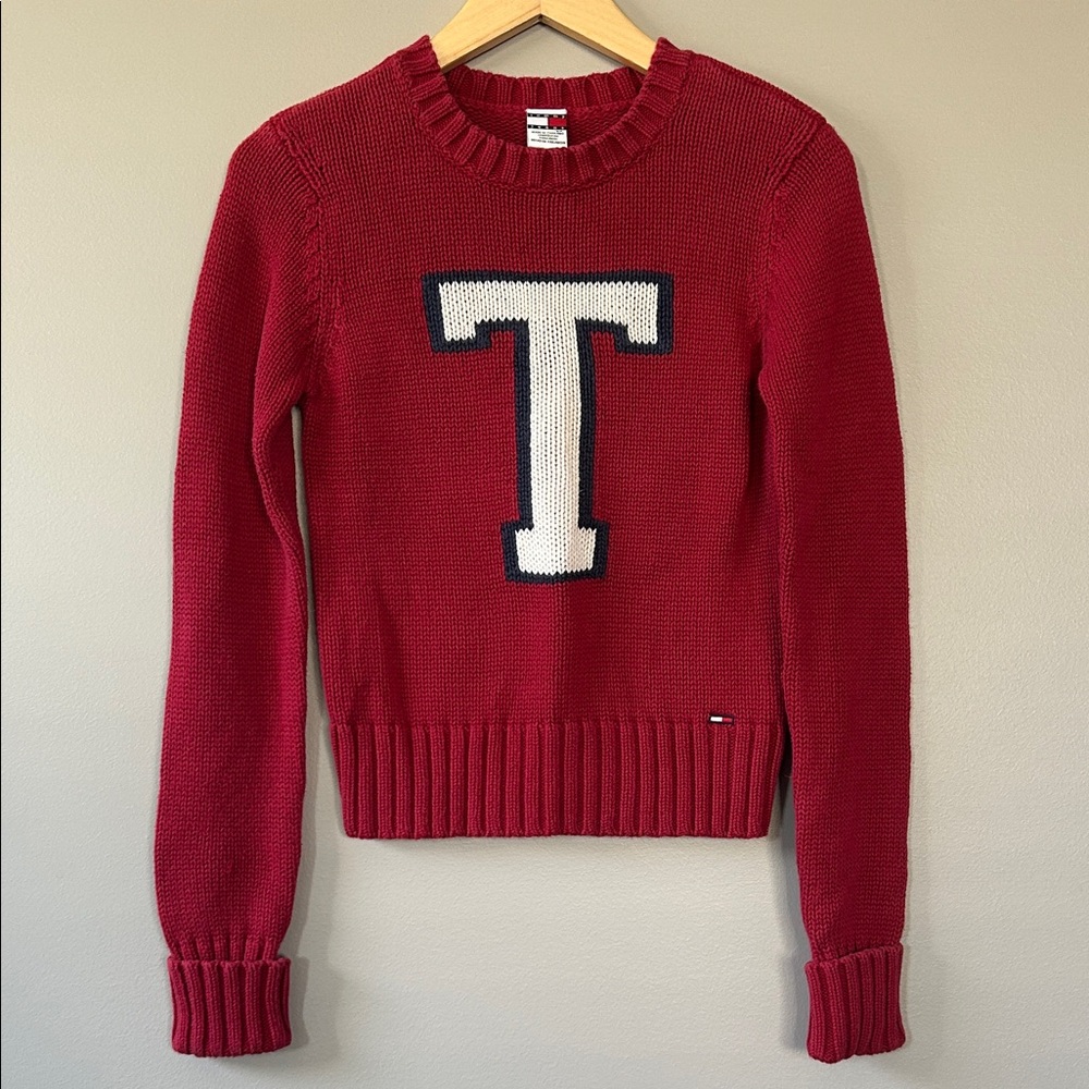 Vintage Tommy Hilfiger Red‎ Crew Neck Sweater Big T Graphic Size XS/S